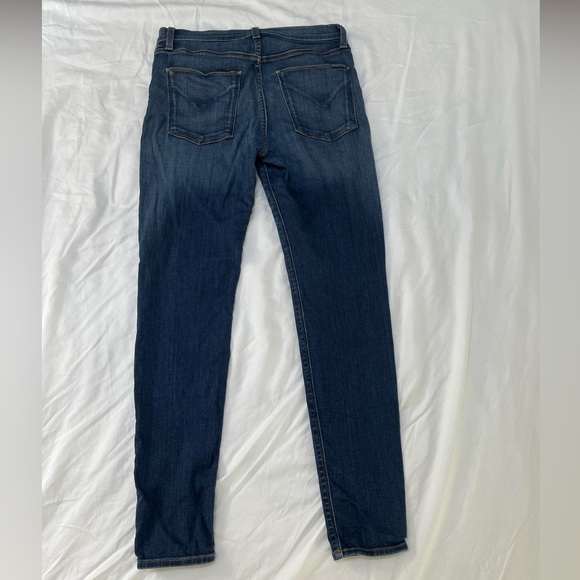 Hudson // Natalie Midrise Super Skinny // Size 29 // Generous Fit - Picture 1 of 11